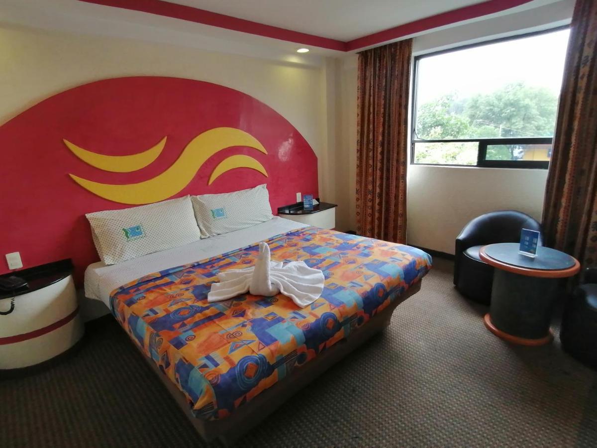 Hotel Atlantico メキシコシティ エクステリア 写真